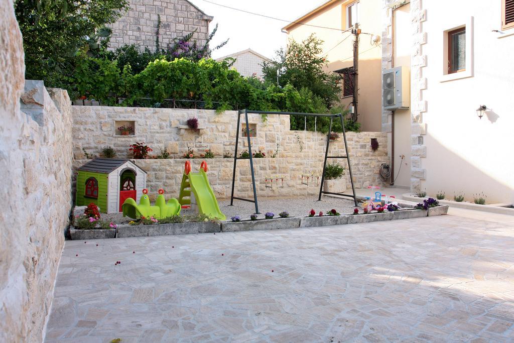 Apartment Luvi Korcula Town Exterior photo
